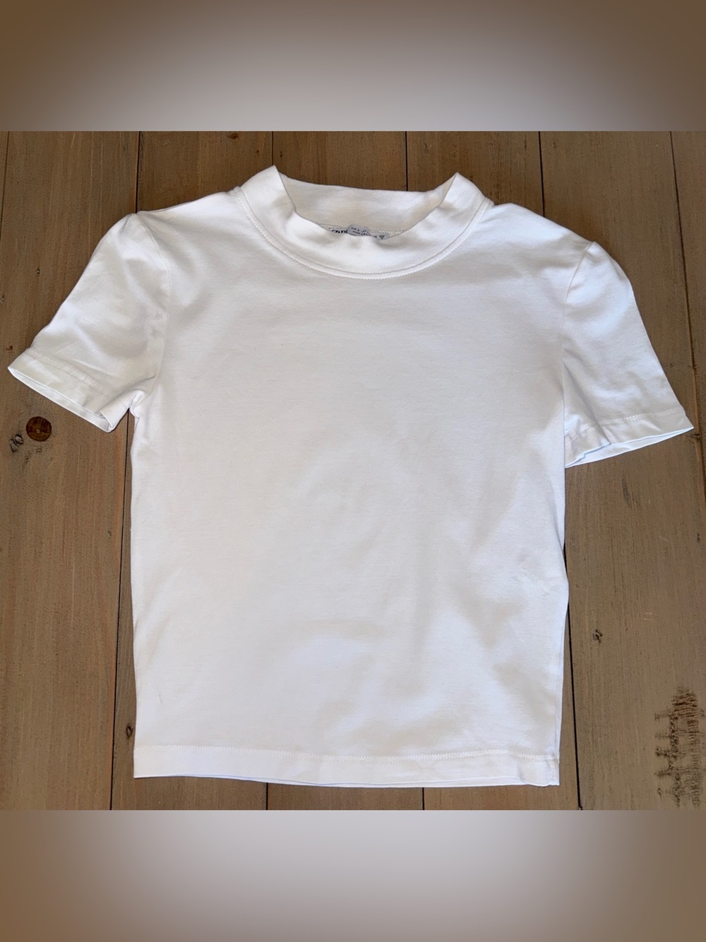 Zara White Short Sleeve Tee Size Small